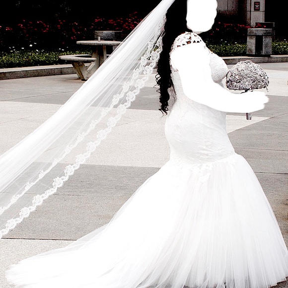 Wedding Dress from Kleinfeld (Say Yes To Dress) - Picture 9 of 16